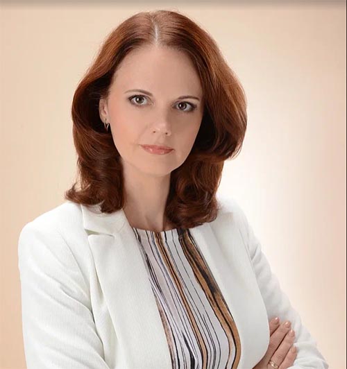 Лобзакова Елена Эдуардовна