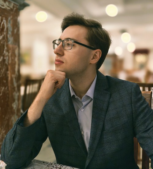 Азаров Максим Юрьевич